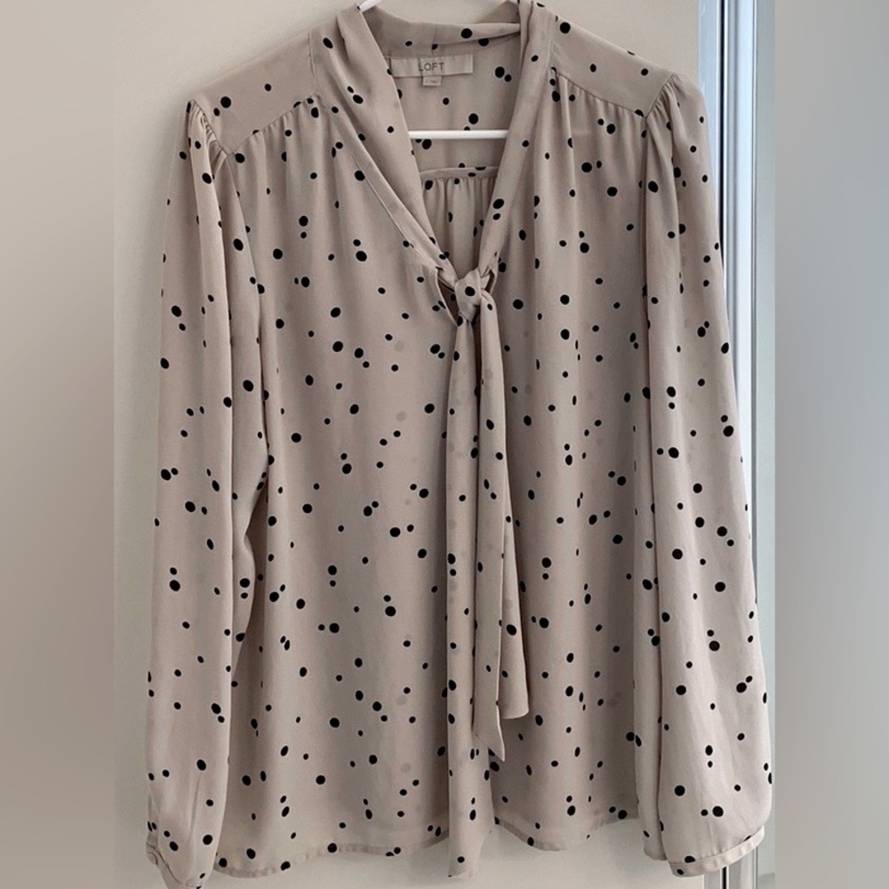 LOFT Cream w/Black Polka Dot Blouse Size L